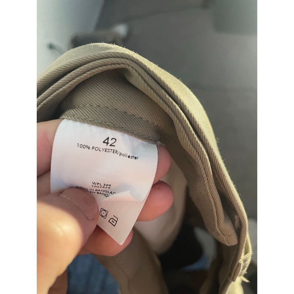 Haggar Size 42 Men’s Tan Golf Shorts - Picture 3 of 3